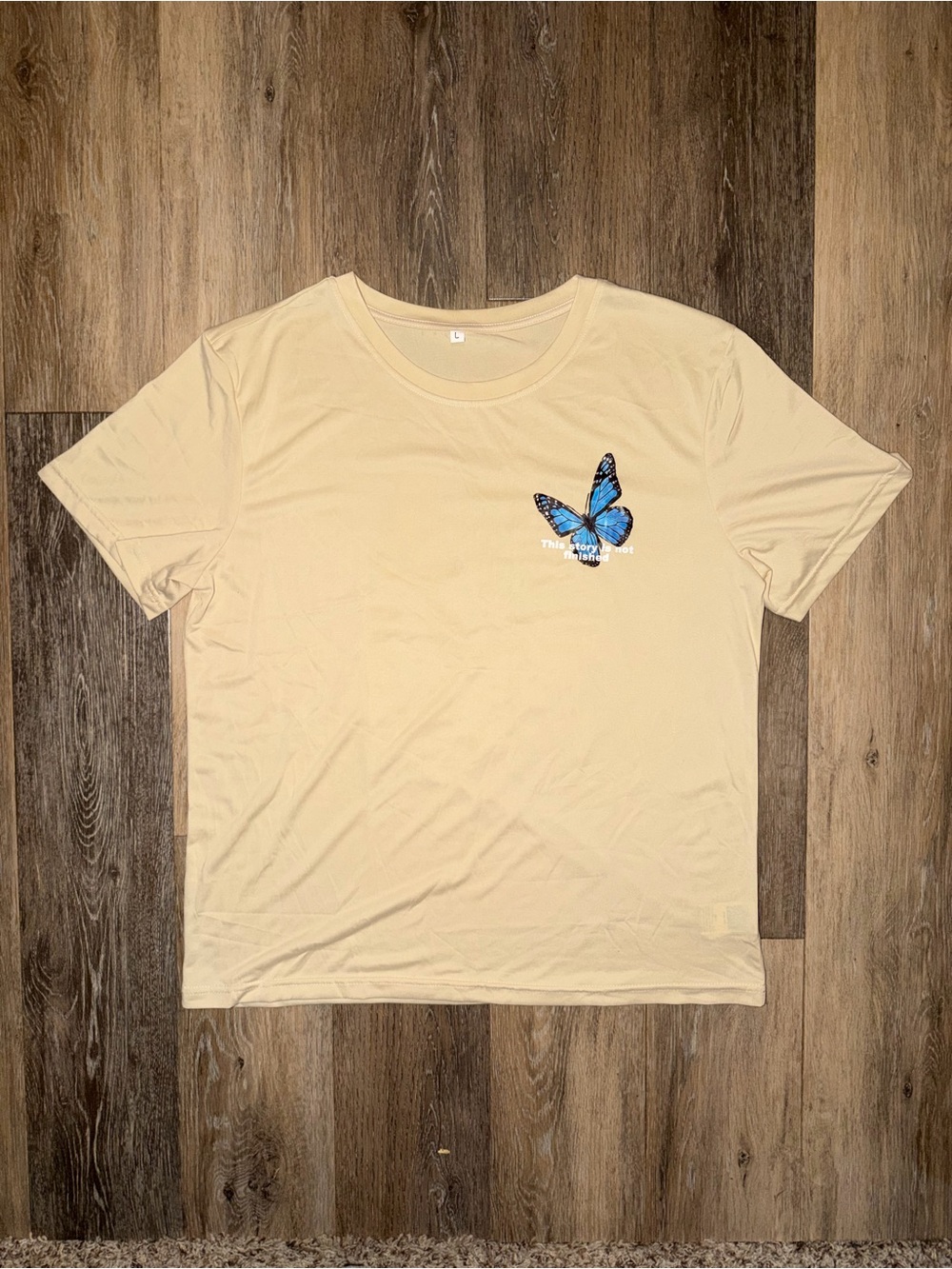 NWOT SHEIN Women’s Cream Butterfly Graphic Tee